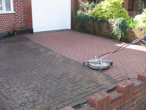 Driveway-and-patio-cleaning-in-Westerham