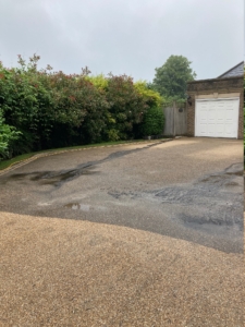 resin-driveway-cleaning